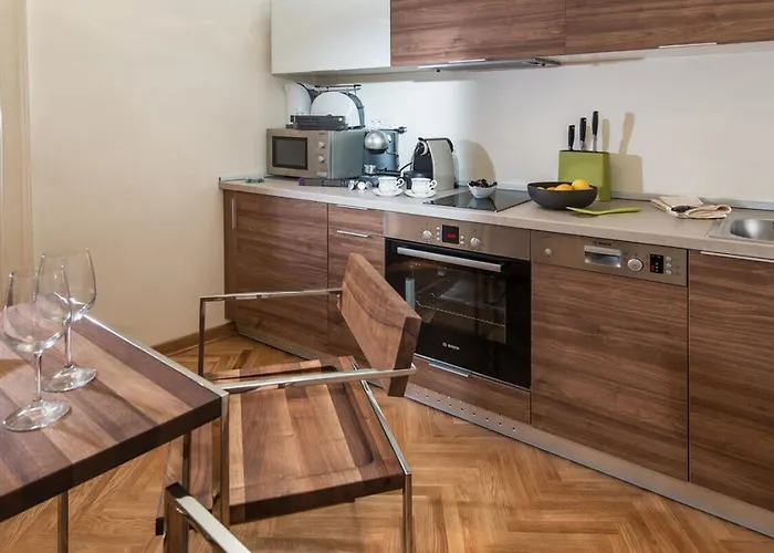 Two Bedroom Nusic Lejlighed *